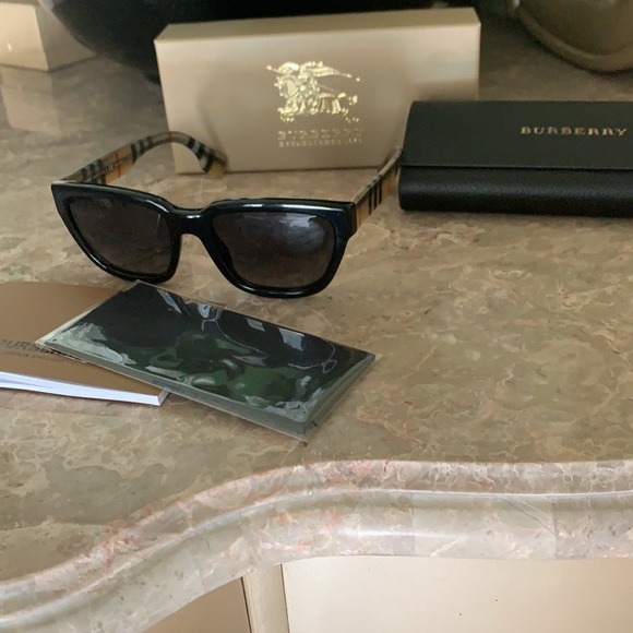 Brand new Square Polarized Sunglasses🔥🔥 - Picture 4 of 11